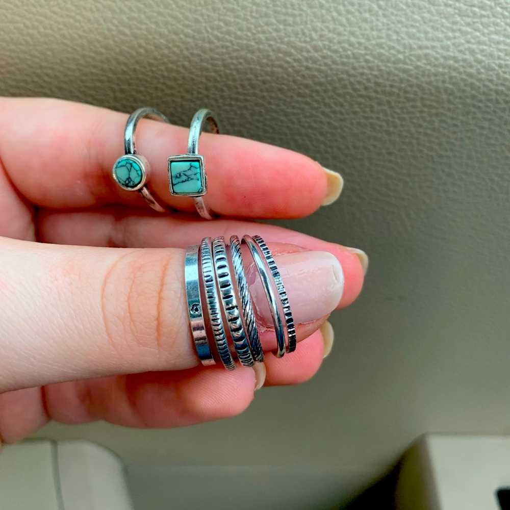 Eight-ring Set